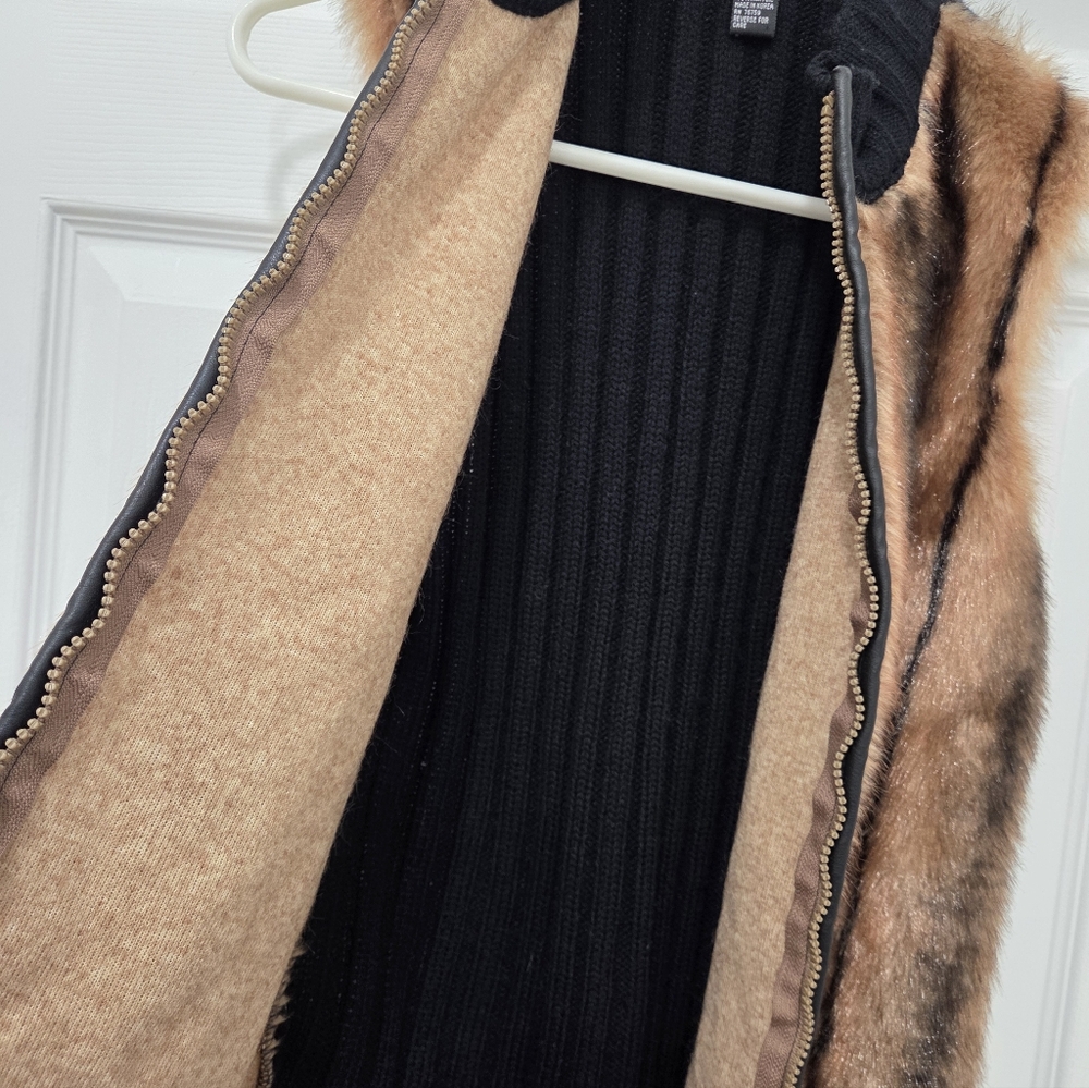 i Doll Brown Faux Fur Vest with Black Trim Sz Large - Picture 7 of 10